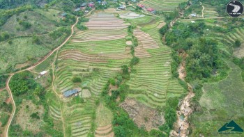 Bản Nà Sàng - Nơi có ruộng bậc thang đẹp nhất Khu du lịch quốc gia Mộc Châu