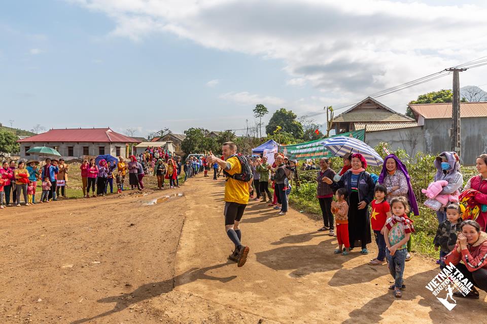 Vietnam Trail Marathon moc chau (5)