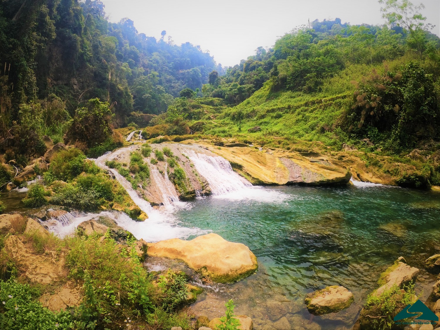 suối ở thác nàng tiên